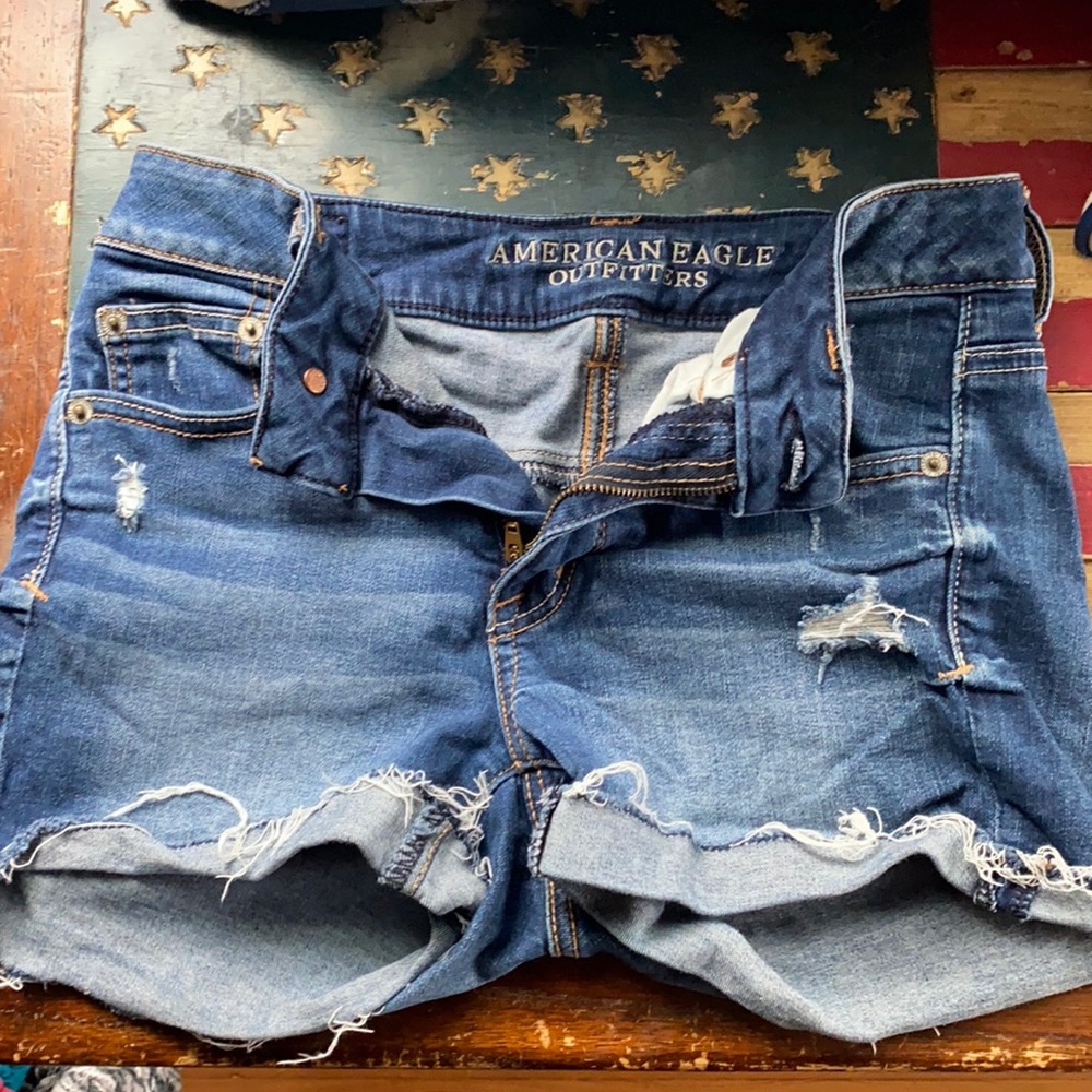 American eagle super stretch shorts size 4